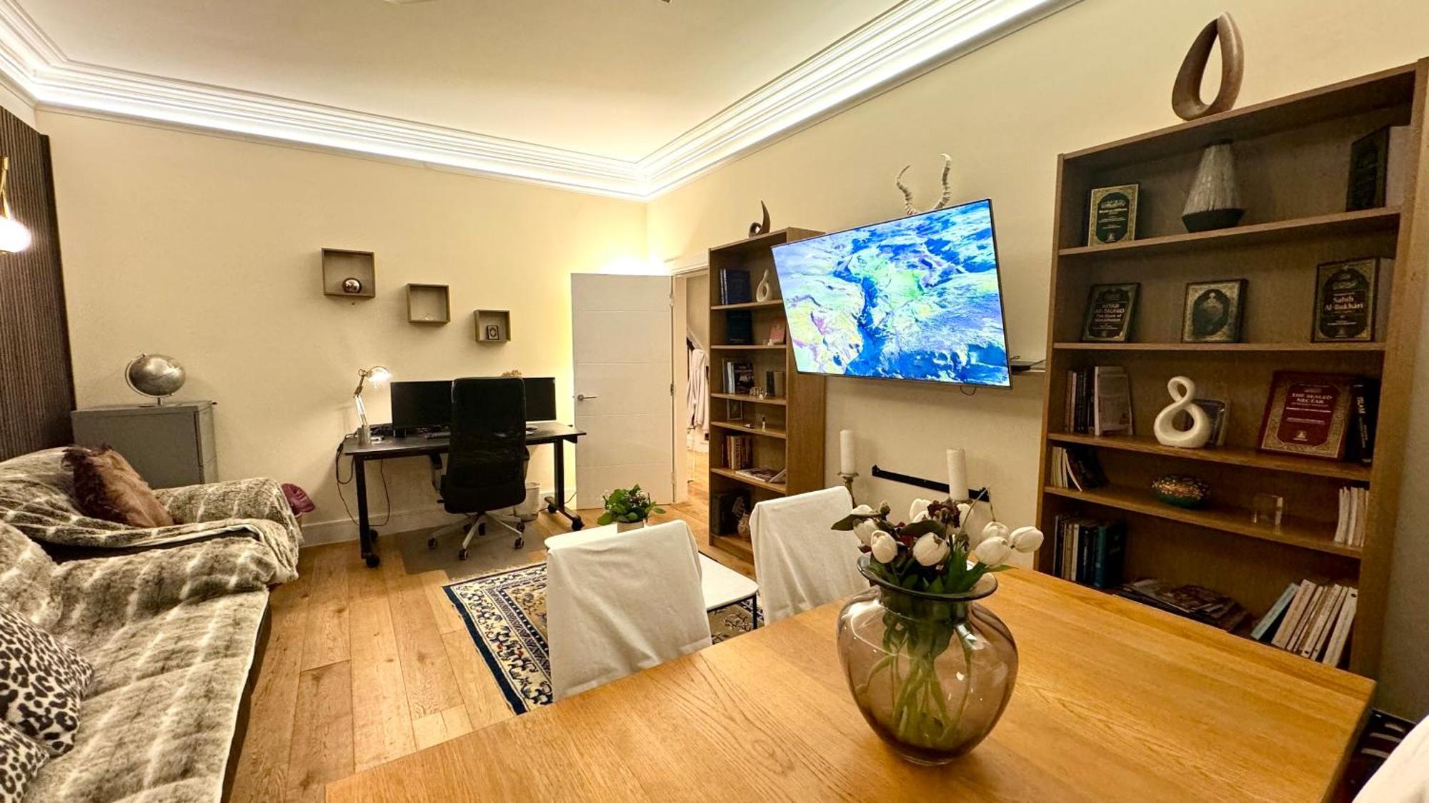 2 Bedroom In South Kensington By Wild * London